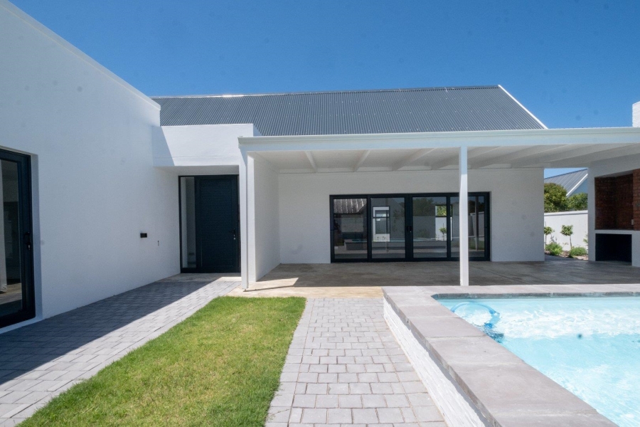 3 Bedroom Property for Sale in St Francis Links Eastern Cape